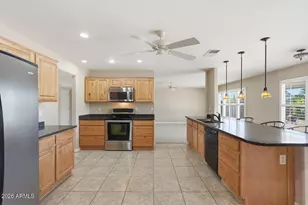 9615 W Willowbrook Dr, Sun City, AZ 85373 - Photo 5