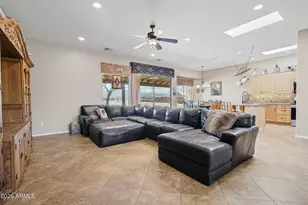 2818 W Tanya Trail, Phoenix, AZ 85086 - Photo 7