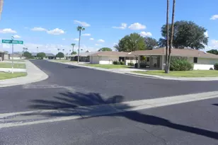 9915 W Newport Dr, Sun City, AZ 85351 - Photo 23