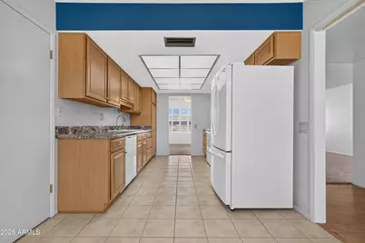 10806 W Pineaire Drive, Sun City, AZ 85351 - Photo 15