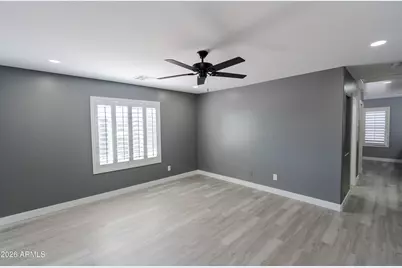 12038 W Leather Lane, Peoria, AZ 85383 - Photo 19