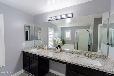 12038 W Leather Lane, Peoria, AZ 85383 - Photo 15