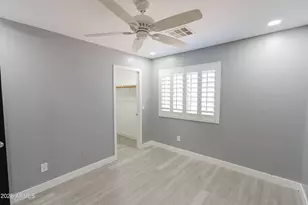 12038 W Leather Ln, Peoria, AZ 85383 - Photo 13