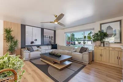 8437 E Keim Drive, Scottsdale, AZ 85250 - Photo 5