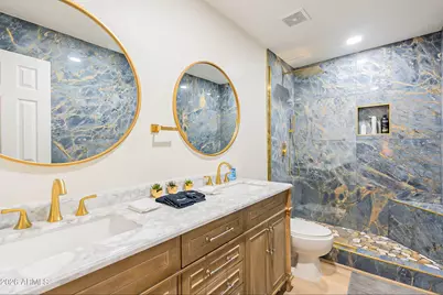 8602 E Keim Drive, Scottsdale, AZ 85250 - Photo 15