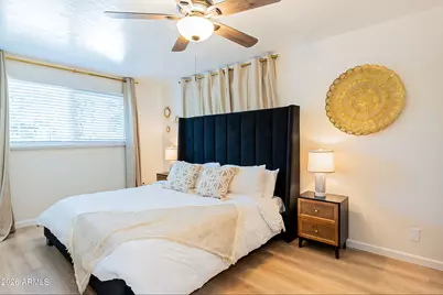 8602 E Keim Drive, Scottsdale, AZ 85250 - Photo 13
