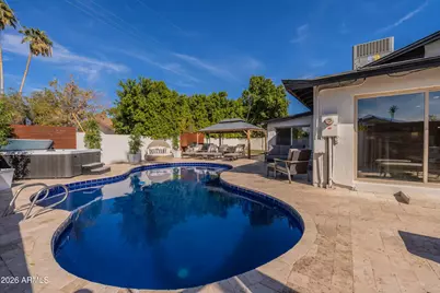 8602 E Keim Drive, Scottsdale, AZ 85250 - Photo 11