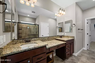 1813 W Straight Arrow Lane, Phoenix, AZ 85085 - Photo 15