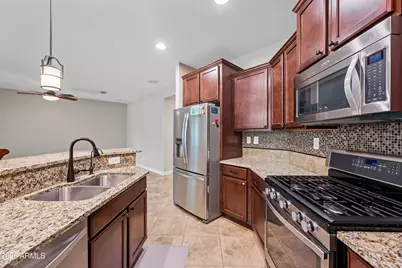 1813 W Straight Arrow Lane, Phoenix, AZ 85085 - Photo 11