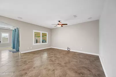 1813 W Straight Arrow Lane, Phoenix, AZ 85085 - Photo 3