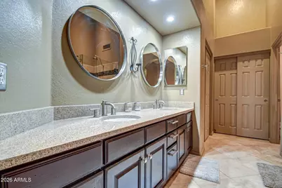 1676 E Glenhaven Drive, Phoenix, AZ 85048 - Photo 23