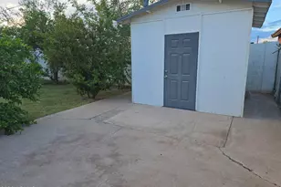 8114 W Osborn Rd, Phoenix, AZ 85033 - Photo 23
