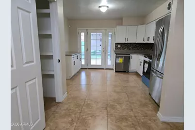 8114 W Osborn Road, Phoenix, AZ 85033 - Photo 5