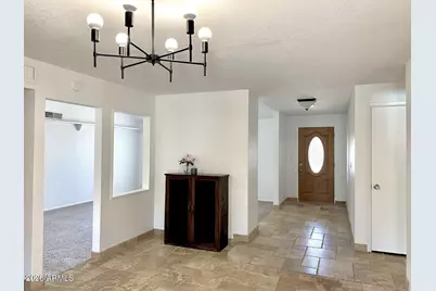 3301 W Muriel Drive, Phoenix, AZ 85053 - Photo 11
