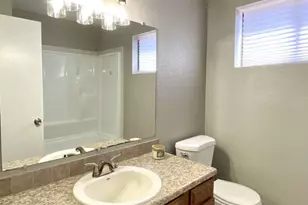 3301 W Muriel Dr, Phoenix, AZ 85053 - Photo 23