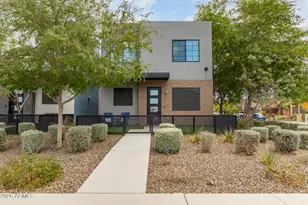 2825 N 42nd St, Phoenix, AZ 85008 - Photo 1