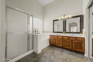 2050 S Portland Ave, Gilbert, AZ 85295 - Photo 23