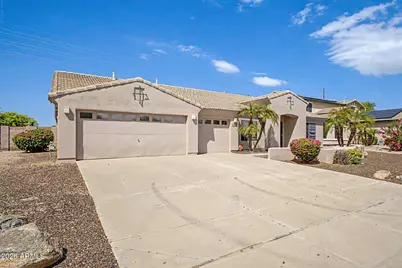 2050 S Portland Avenue, Gilbert, AZ 85295 - Photo 1