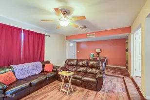 4738 N 40th Dr, Phoenix, AZ 85019 - Photo 9