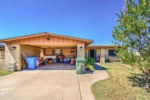 4738 N 40th Dr, Phoenix, AZ 85019 - Photo 3