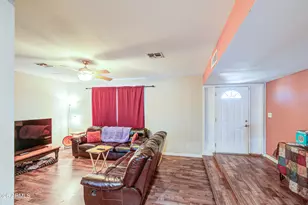 4738 N 40th Dr, Phoenix, AZ 85019 - Photo 11