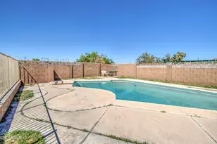4738 N 40th Dr, Phoenix, AZ 85019 - Photo 41
