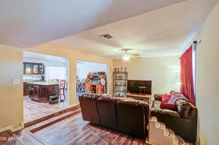 4738 N 40th Dr, Phoenix, AZ 85019 - Photo 7