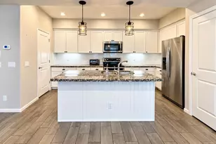 3935 E Rough Rider Rd, Phoenix, AZ 85050 - Photo 9