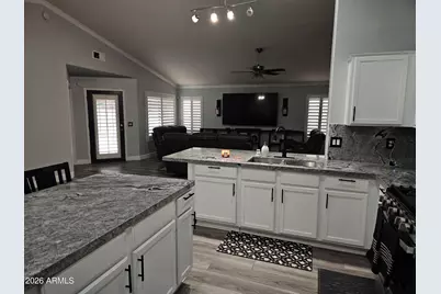 10937 E Catalina Avenue, Mesa, AZ 85208 - Photo 7