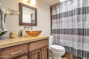 7318 E Palo Verde Dr, Scottsdale, AZ 85250 - Photo 11