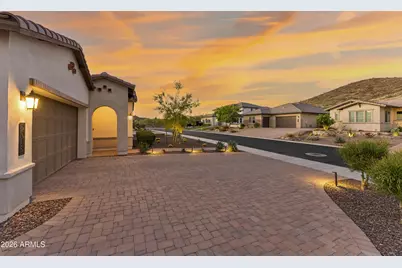 2015 E Villa Linda Drive, Phoenix, AZ 85024 - Photo 3