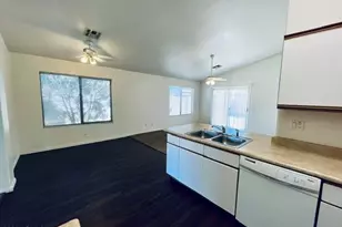 8601 W Sanna St, Peoria, AZ 85345 - Photo 7