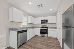 9380 W Collis Pl, Arizona City, AZ 85123 - Photo 15