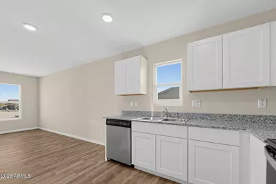 9380 W Collis Place, Arizona City, AZ 85123 - Photo 13