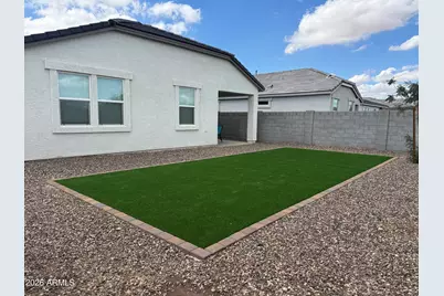 25285 N 185th Drive, Wittmann, AZ 85361 - Photo 31