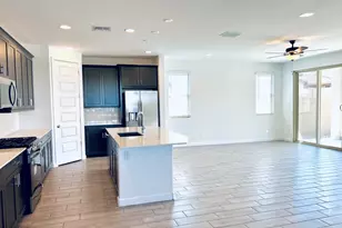 1659 W Paseo Way, Phoenix, AZ 85041 - Photo 11