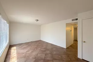 6103 S College Ave, Tempe, AZ 85283 - Photo 5
