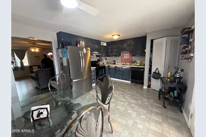 7207 W Devonshire Avenue, Phoenix, AZ 85033 - Photo 13