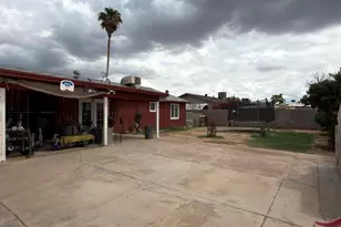 7207 W Devonshire Ave, Phoenix, AZ 85033 - Photo 17