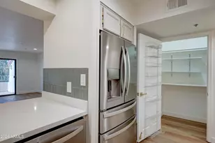 10080 E Mountainview Lake Dr, Scottsdale, AZ 85258 - Photo 11