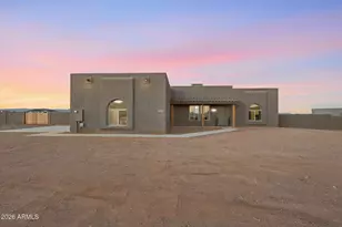 23008 W Peakview Rd, Wittmann, AZ 85361 - Photo 11
