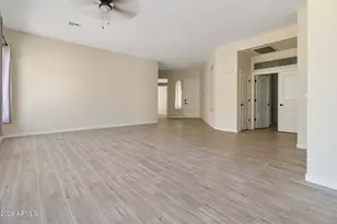 2224 E Fawn Dr, Phoenix, AZ 85042 - Photo 29