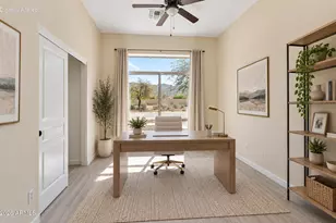 2224 E Fawn Dr, Phoenix, AZ 85042 - Photo 11