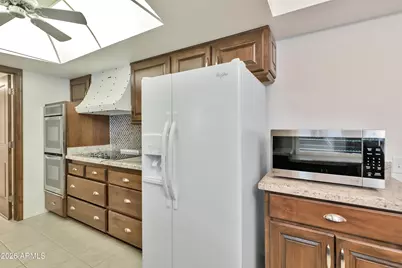9956 W Willow Point, Sun City, AZ 85351 - Photo 5