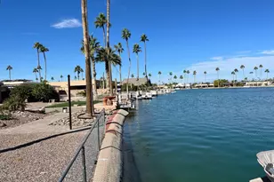 9956 W Willow Point, Sun City, AZ 85351 - Photo 13