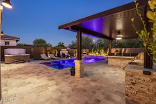 2939 E Crest Ln, Phoenix, AZ 85050 - Photo 49