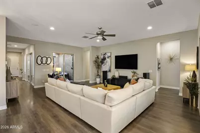 2939 E Crest Lane, Phoenix, AZ 85050 - Photo 19