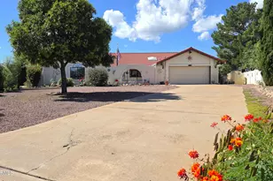 3608 Miller St, Sierra Vista, AZ 85650 - Photo 1