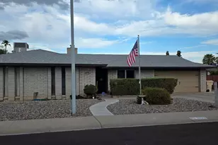 9025 N 48th Dr, Glendale, AZ 85302 - Photo 1