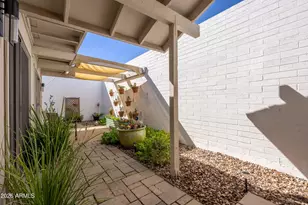 6644 N Majorca Ln E, Phoenix, AZ 85016 - Photo 37